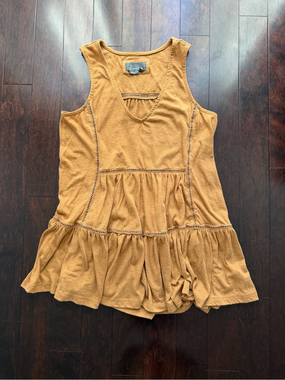 Anthropologie Malaga Tiered Tank Top Tan, Size M, Boho Indie Romantic Flowy